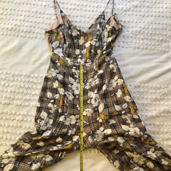 Papaya Wide-Leg Romper - Picture 6 of 7